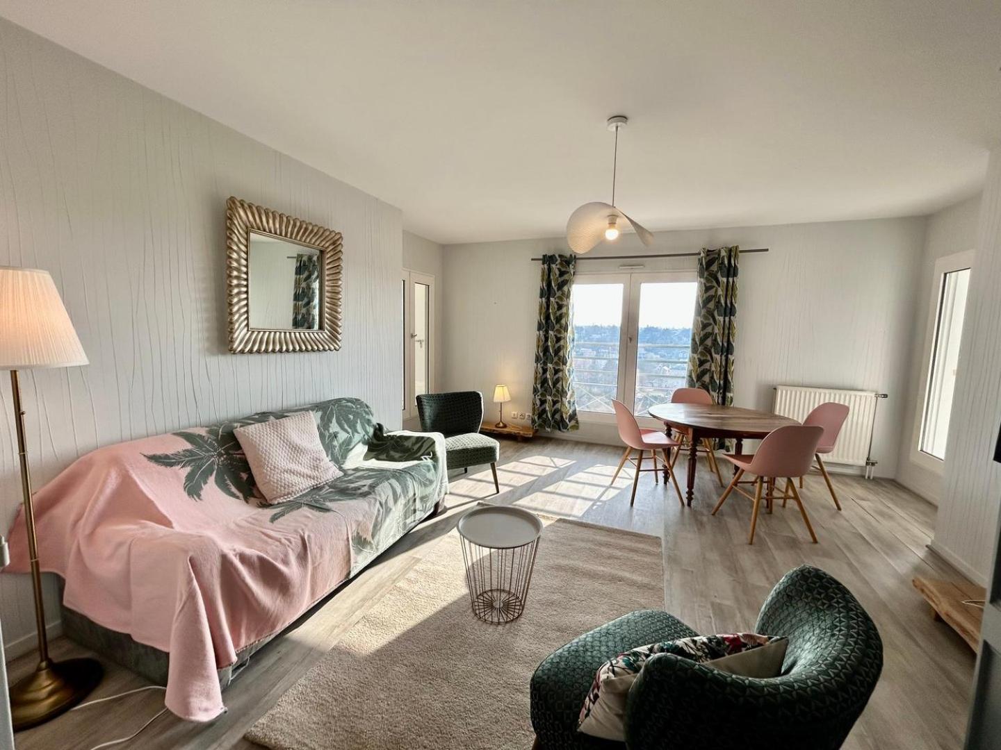 푸아티에 The Belvedere: City Centre With Magnificent Views 아파트 외부 사진